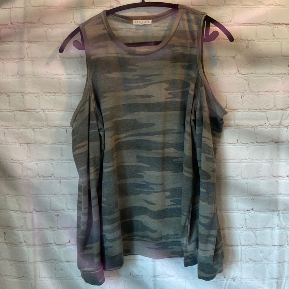 Cold Shoulder Camo Sweatshirt